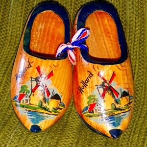 Vintage Holland wood carved miniature